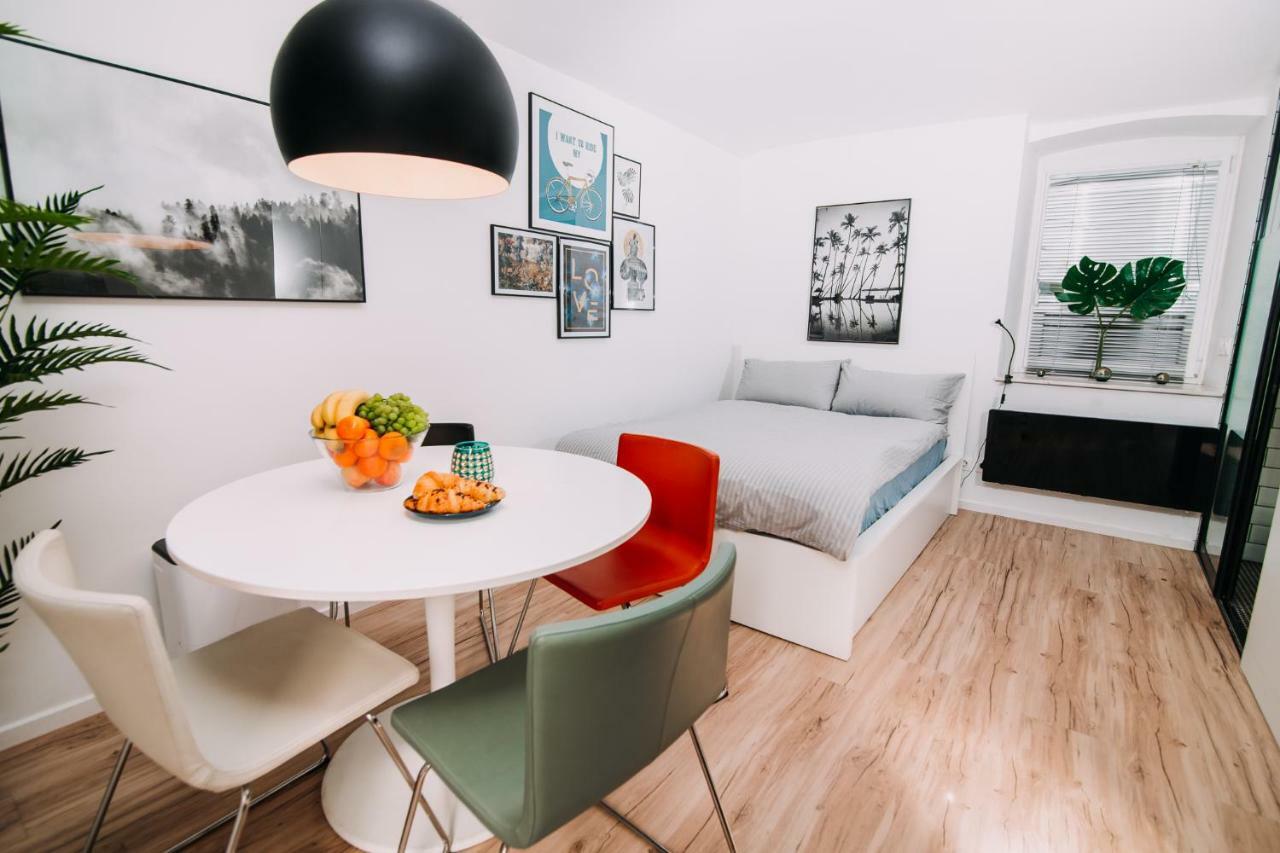 Hanna'S Suite With Free Parking Ljubljana Bagian luar foto